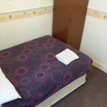 The Elmora Bed and Breakfast Blackpool Exteriör bild